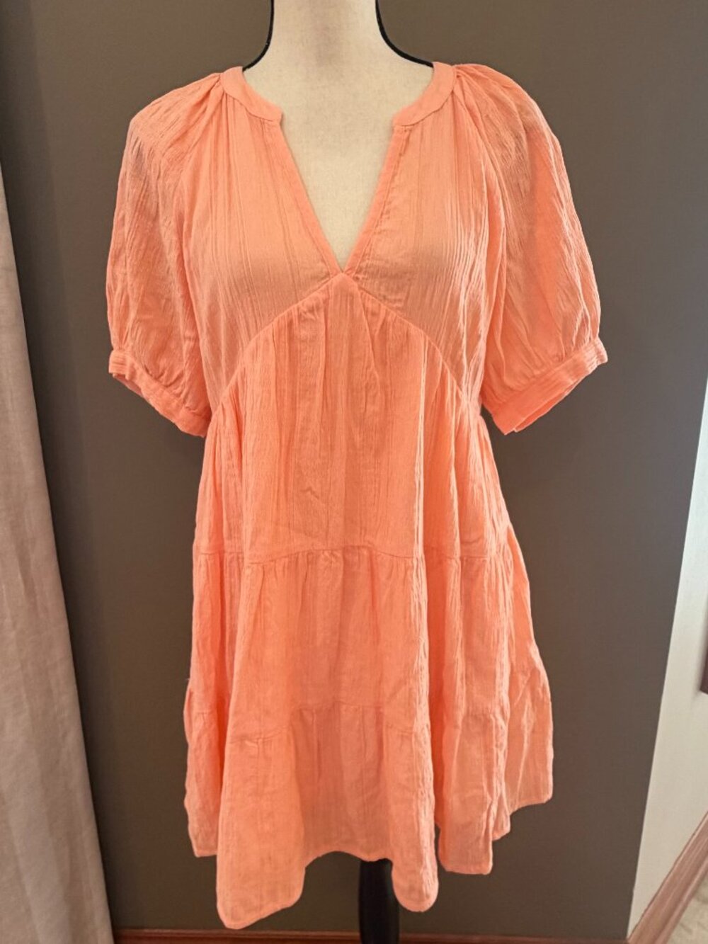 Peach Puff Elbow Sleeve Crinkle Tiered Dress Summer Resort Wear, Size Small
